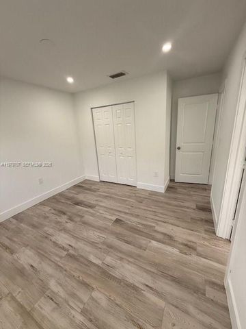 3609 SW 27th St 0, Miami, FL 33133