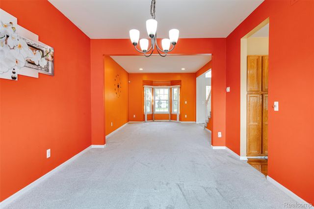 29301 Morningview, Farmington Hills, MI 48334