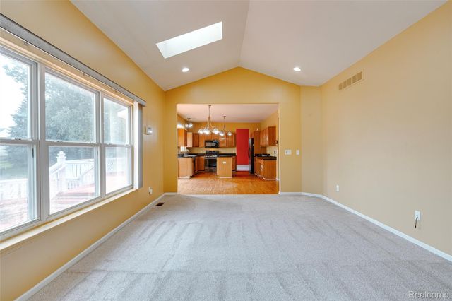 29301 Morningview, Farmington Hills, MI 48334