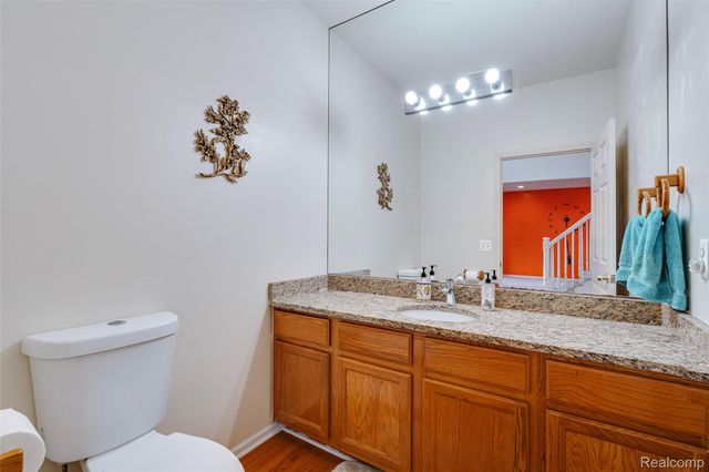 29301 Morningview, Farmington Hills, MI 48334