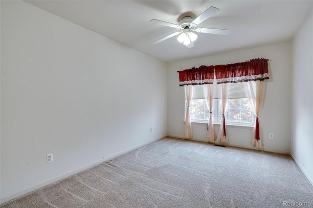 29301 Morningview, Farmington Hills, MI 48334