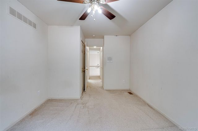 29301 Morningview, Farmington Hills, MI 48334