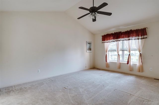 29301 Morningview, Farmington Hills, MI 48334