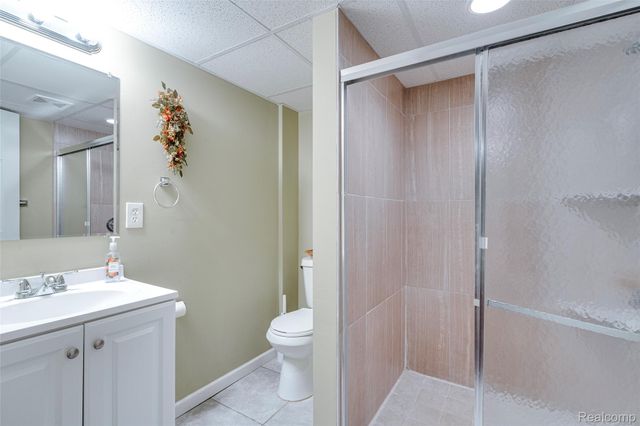 29301 Morningview, Farmington Hills, MI 48334