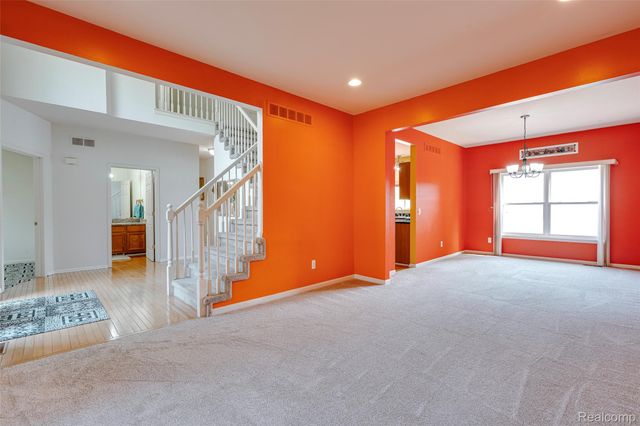 29301 Morningview, Farmington Hills, MI 48334