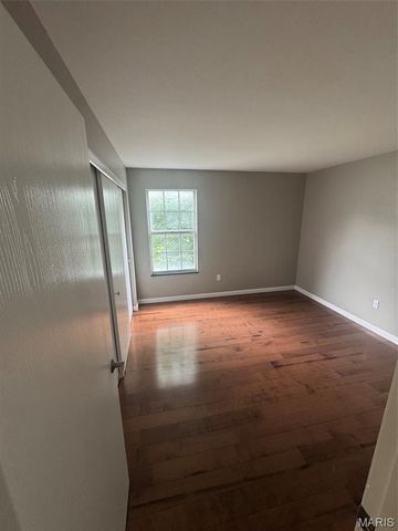 1935 Marine Terrace Drive G, Maryland Heights, MO 63146