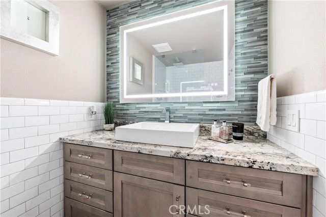 17294 Citron, Irvine, CA 92612