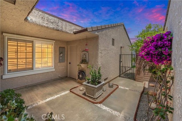 17294 Citron, Irvine, CA 92612