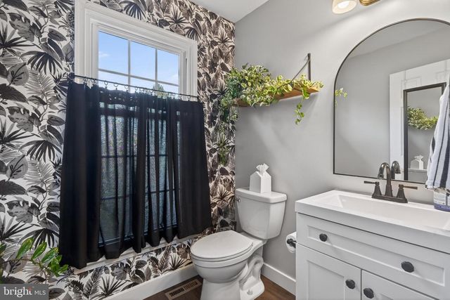 450 COLDSPRING RUN, Newark, DE 19711