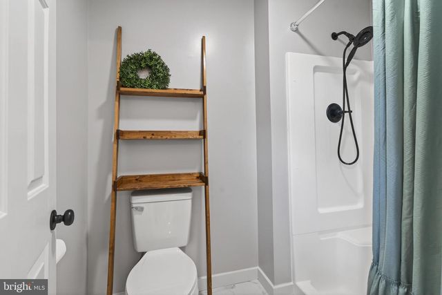 450 COLDSPRING RUN, Newark, DE 19711