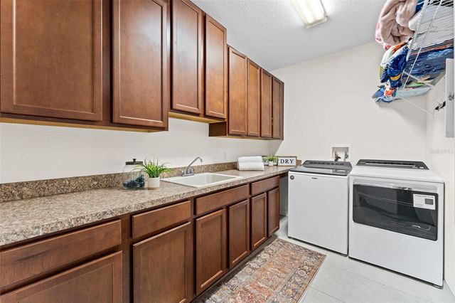 2611 PONKAN MEADOW DRIVE, Apopka, FL 32712