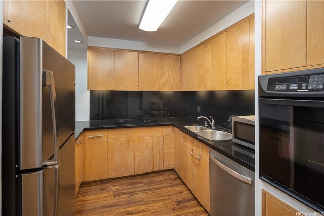 1350 Ala Moana Boulevard 2412, Honolulu, HI 96814