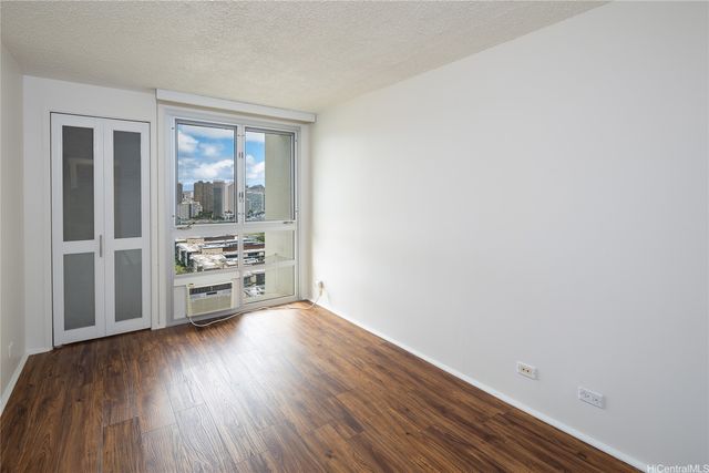 1350 Ala Moana Boulevard 2412, Honolulu, HI 96814