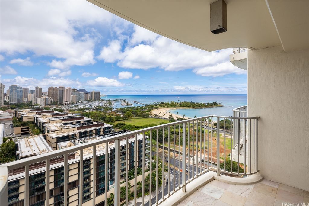 1350 Ala Moana Boulevard 2412, Honolulu, HI 96814