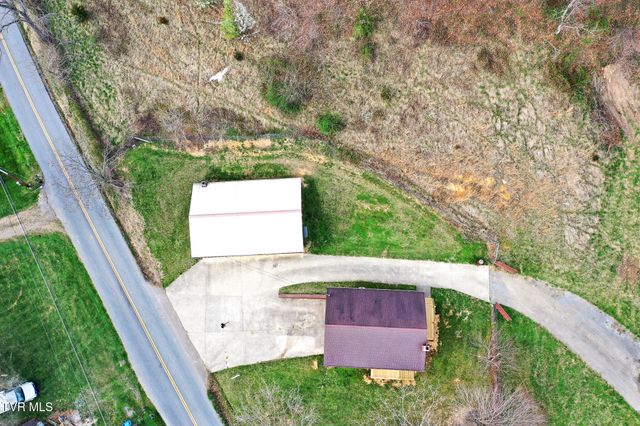 471 Seneker Lane, Blountville, TN 37617