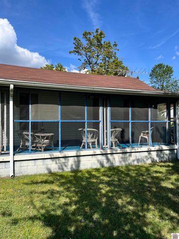 2234 Ted Williams, Paducah, KY 42003