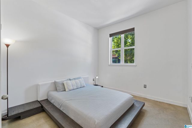 401 20th St S Apt 103, Birmingham, AL 35233