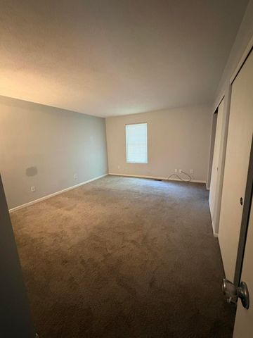 5173 Aquila Drive, 42D, Canal Winchester, OH 43110