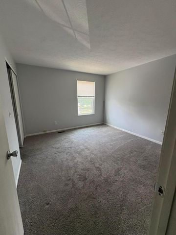 5173 Aquila Drive, 42D, Canal Winchester, OH 43110