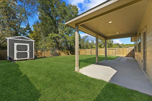 609 Burkett Street, Dayton, TX 77535