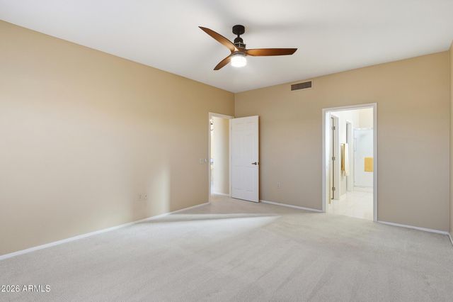 14832 W RAVENSWOOD Drive, Sun City West, AZ 85375