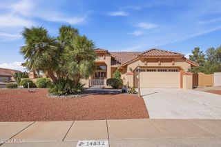 14832 W RAVENSWOOD Drive, Sun City West, AZ 85375