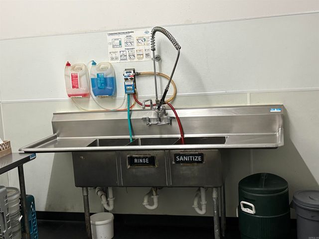 1715 Main, North Little Rock, AR 72114