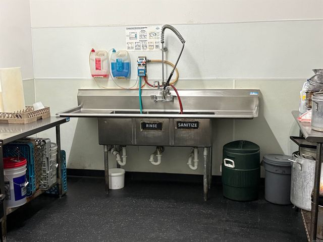 1715 Main, North Little Rock, AR 72114