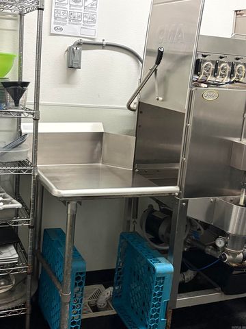 1715 Main, North Little Rock, AR 72114