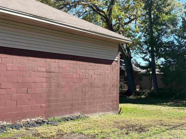 1715 Main, North Little Rock, AR 72114