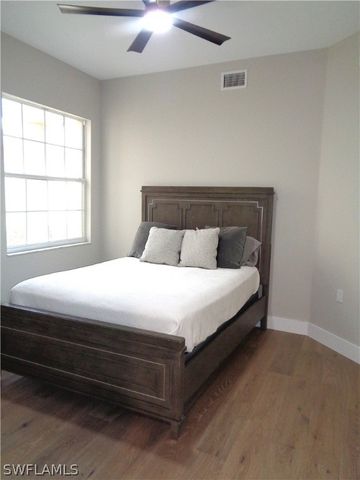 825 Regency Reserve CIR 3701, Naples, FL 34119