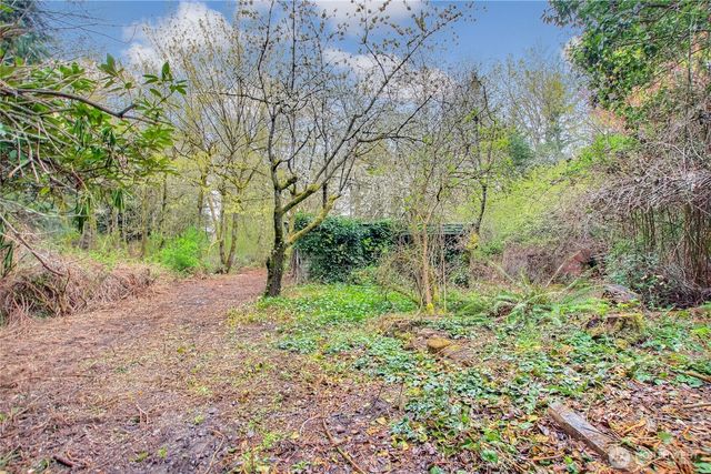36529 6th Avenue SW, Federal Way, WA 98023
