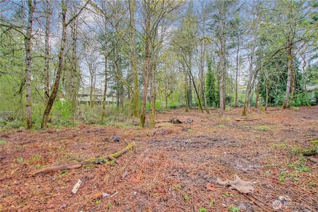 36529 6th Avenue SW, Federal Way, WA 98023