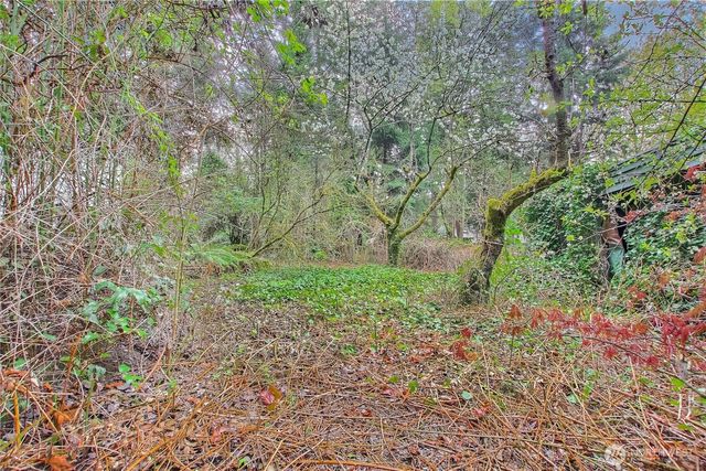 36529 6th Avenue SW, Federal Way, WA 98023