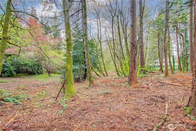 36529 6th Avenue SW, Federal Way, WA 98023