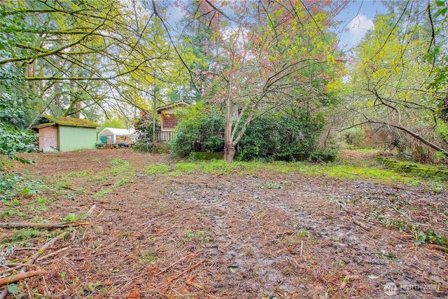 36529 6th Avenue SW, Federal Way, WA 98023