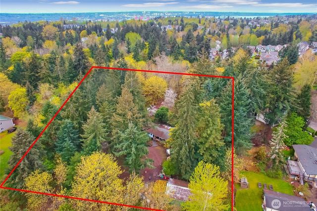36529 6th Avenue SW, Federal Way, WA 98023