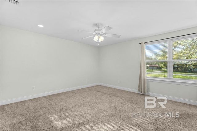 23166 Rochelle Loop, Robertsdale, AL 36567