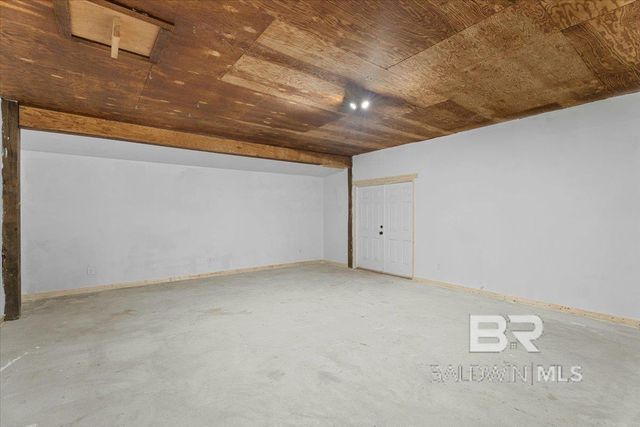 23166 Rochelle Loop, Robertsdale, AL 36567