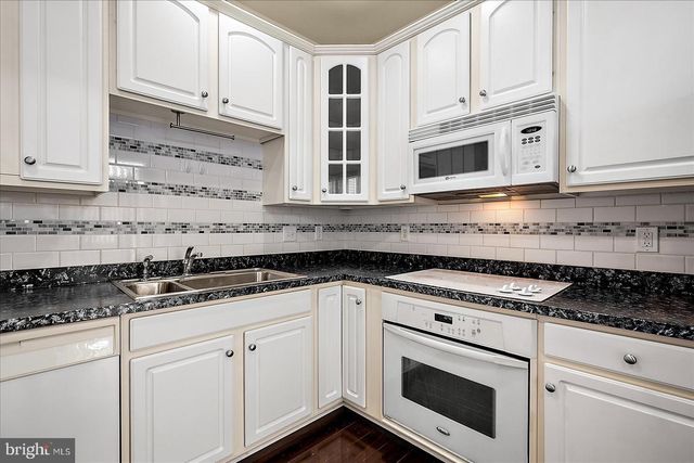 372 SCHOONER LN, Berlin, MD 21811