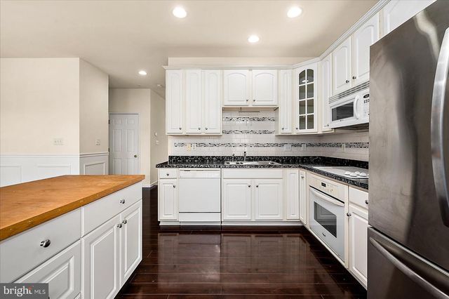 372 SCHOONER LN, Berlin, MD 21811