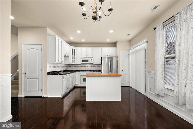 372 SCHOONER LN, Berlin, MD 21811