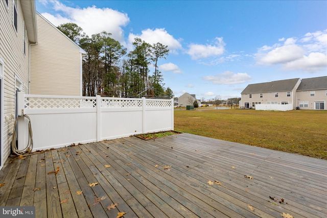 372 SCHOONER LN, Berlin, MD 21811