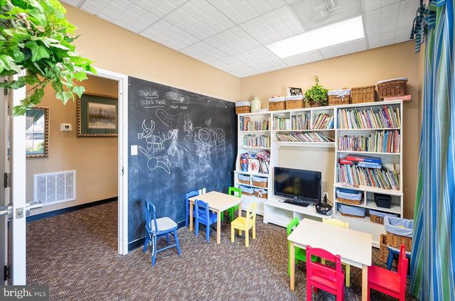 372 SCHOONER LN, Berlin, MD 21811