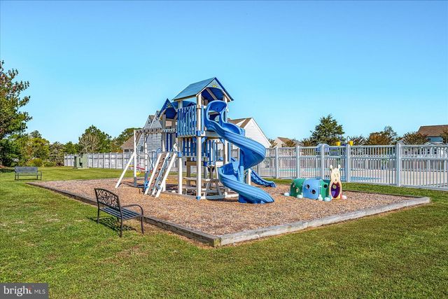 372 SCHOONER LN, Berlin, MD 21811