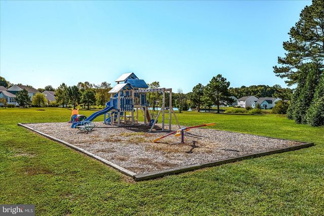 372 SCHOONER LN, Berlin, MD 21811