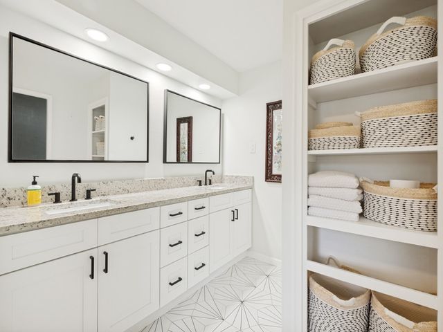 9135 Bretshire Drive, Dallas, TX 75228