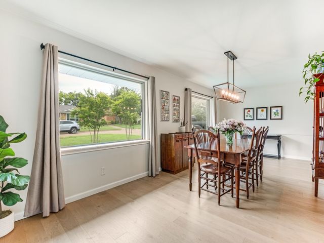 9135 Bretshire Drive, Dallas, TX 75228