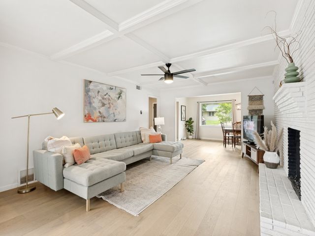 9135 Bretshire Drive, Dallas, TX 75228