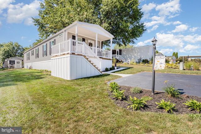 31 CEDAR ST, Manchester, PA 17345